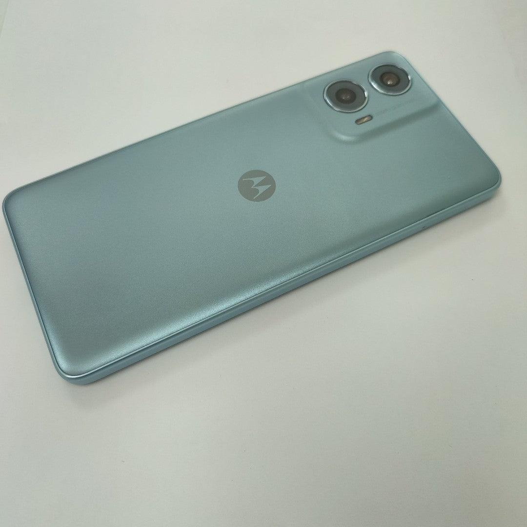 CELULAR MOTOROLA MOTO G24 POWER XT2425-1 (2024) 256 GB 8 GB RAM (SEMINUEVO)
