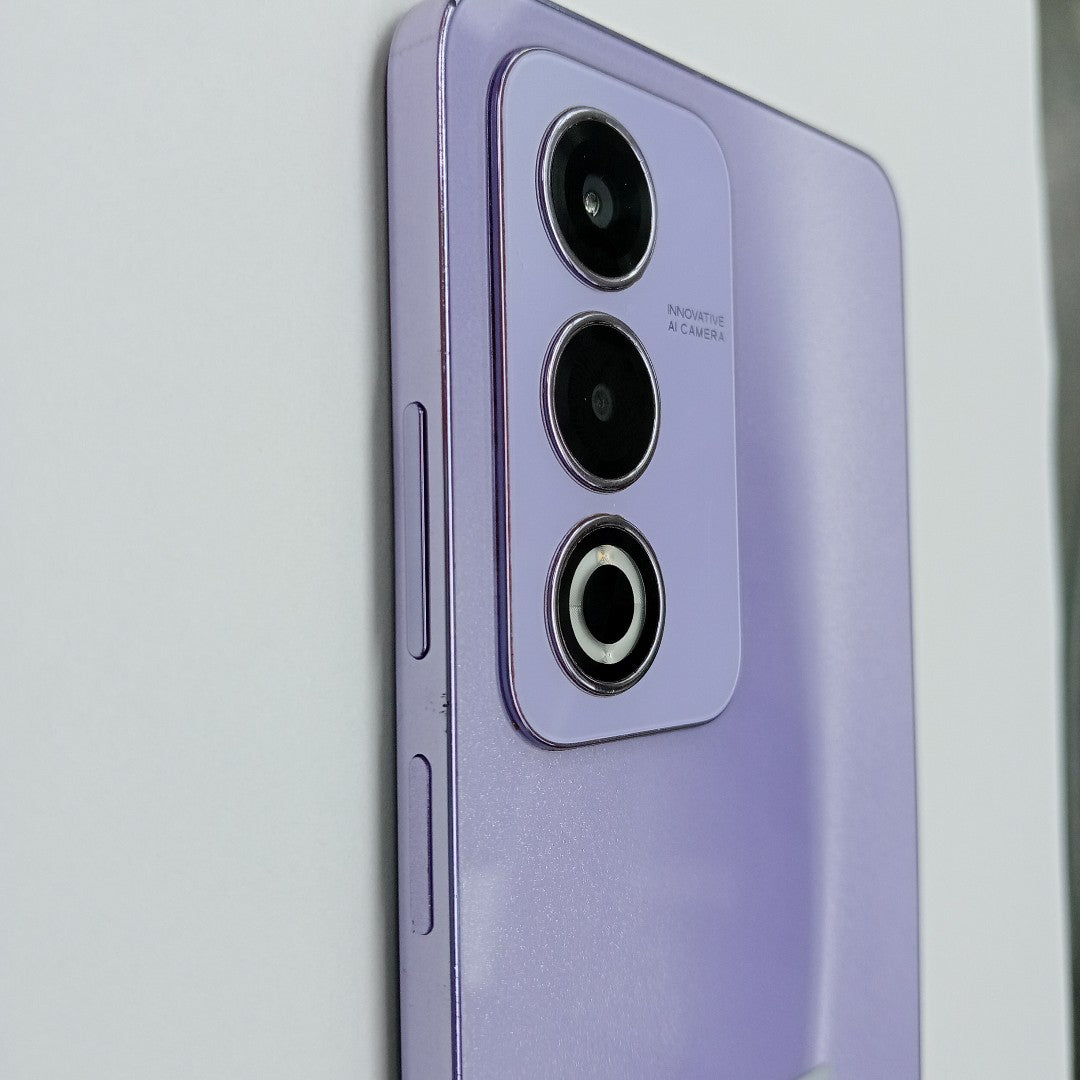 CELULAR OPPO  A80 5G CPH2639 (2024) 256 GB 8 GB RAM
