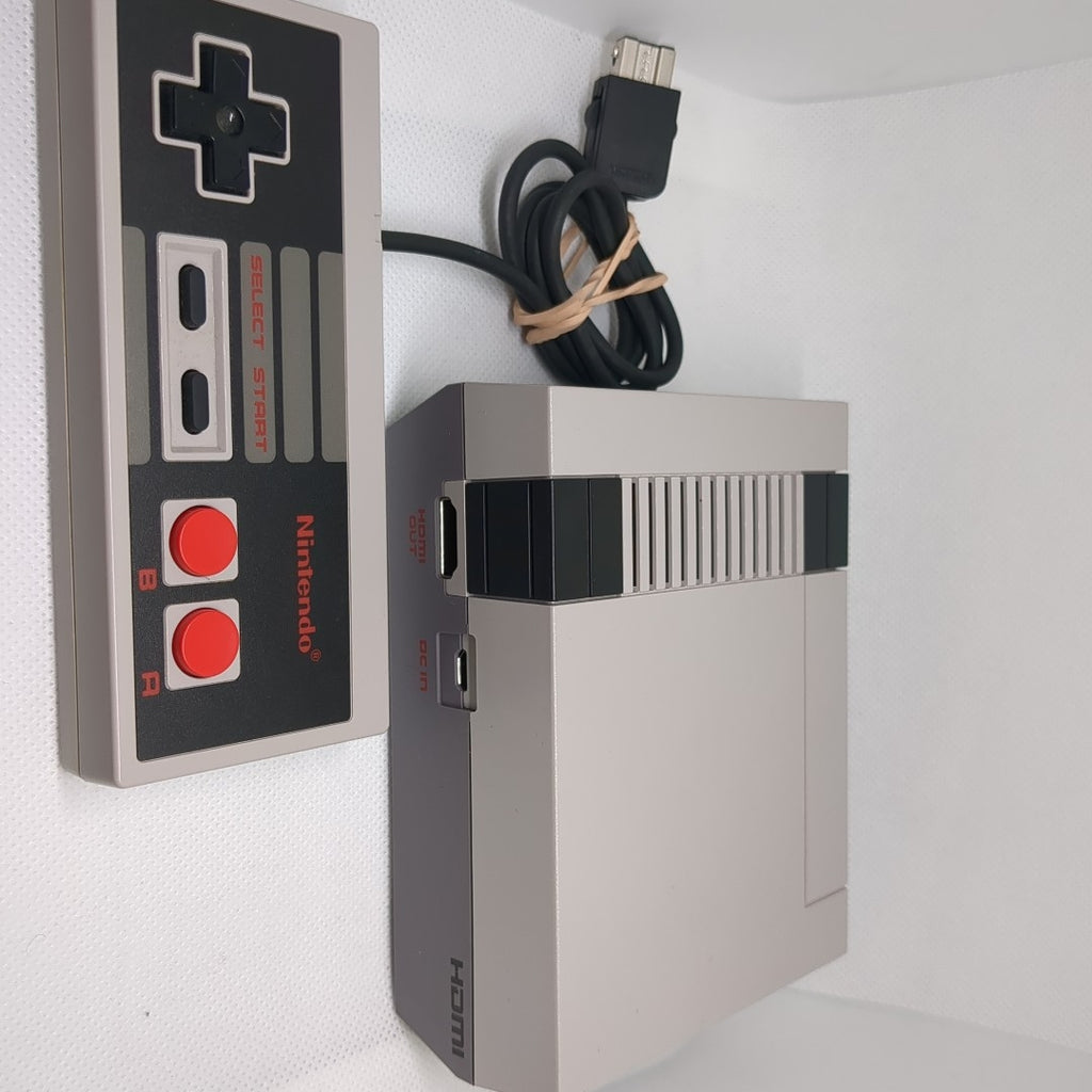 CONSOLA DE VIDEOJUEGO NINTENDO SUPER NES CLASSIC MINI 21 JUEGOS PRECARGADOS (SEMINUEVO)