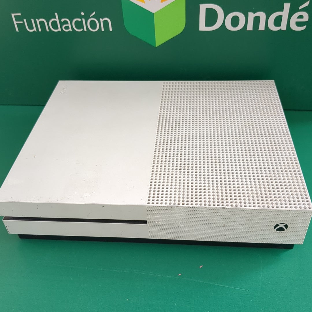 CONSOLA DE VIDEOJUEGO MICROSOFT XBOX ONE S 500 GB  (SEMINUEVO)