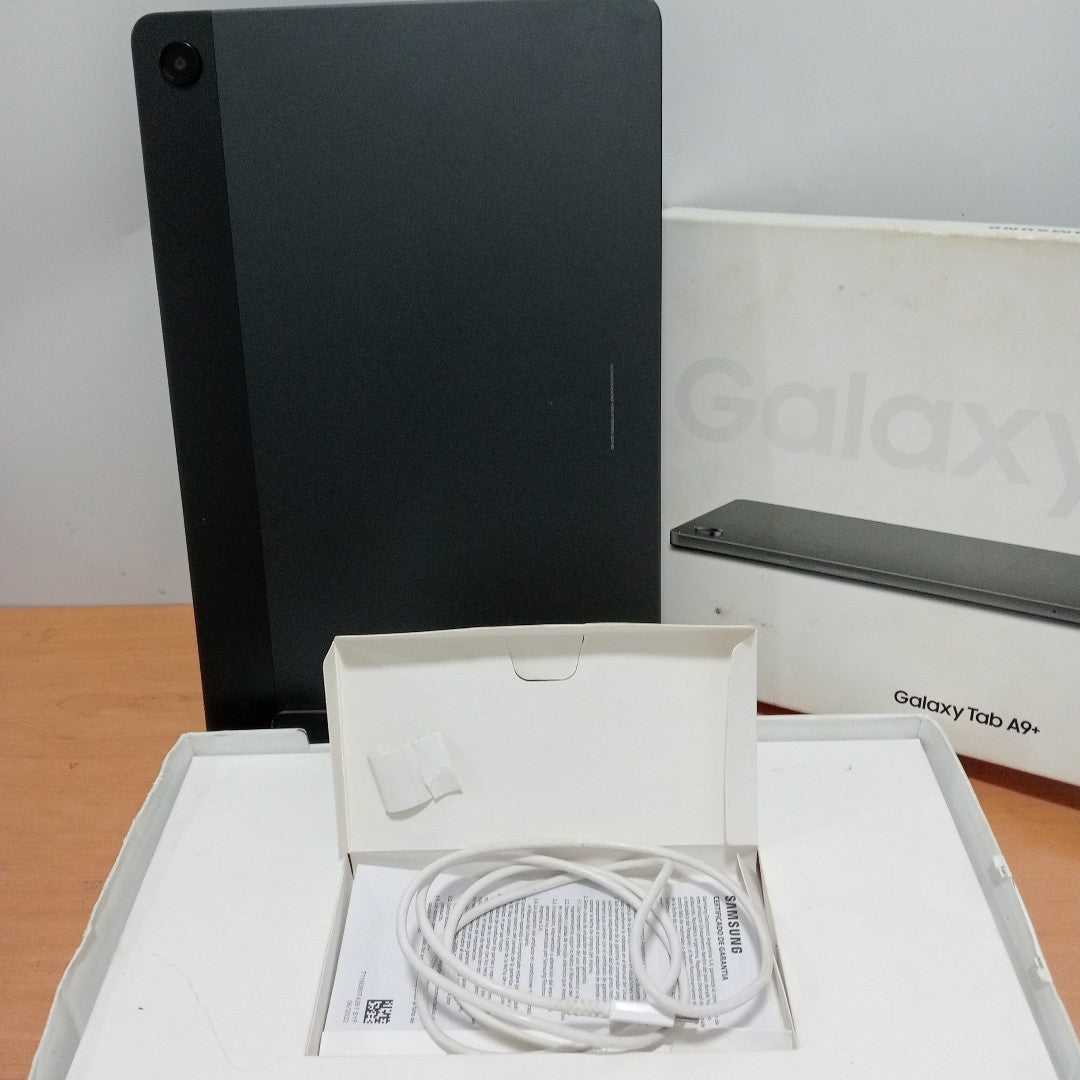 TABLETA SAMSUNG GALAXY TAB A9+ SM-X210 (2023) 128 GB 8 GB RAM (SEMINUEVO)