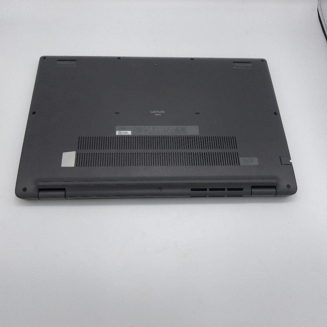 LAPTOP DELL LATITUDE 3540 (2024) 512 GB SSD 16 GB RAM