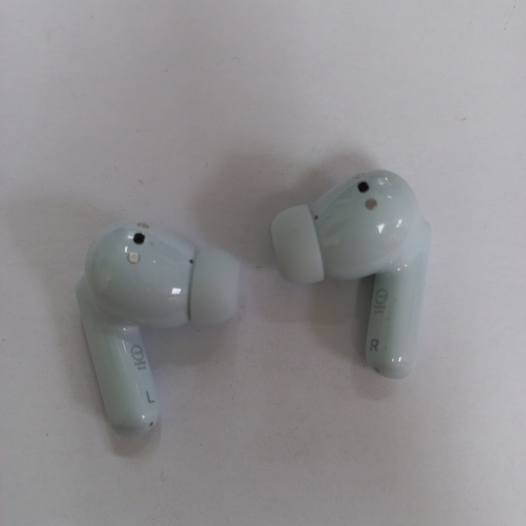 AUDIFONOS MOTOROLA MOTO BUDS XT2443-1 INALAMBRICO IN EAR (SEMINUEVO)