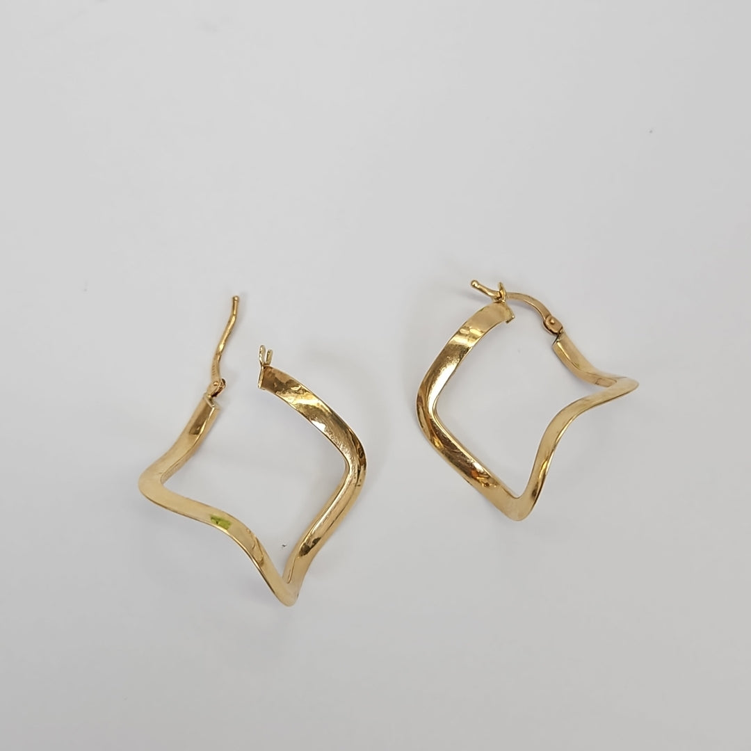 ARRACADAS PAR. ORO. 14 K 2.1 GRMS (SEMINUEVO)