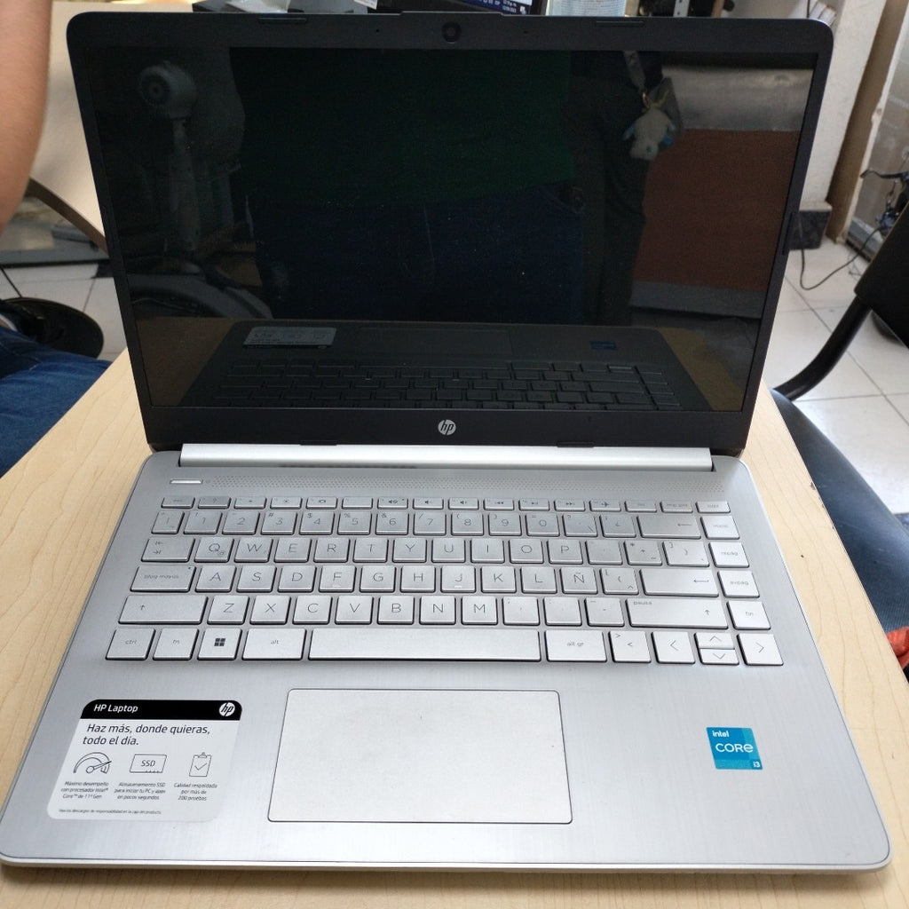LAPTOP HP 14-DQ2531LA (2023) 512 GB SSD 16 GB RAM (SEMINUEVO)