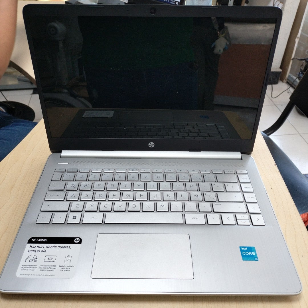 LAPTOP HP 14-DQ2531LA (2023) 512 GB SSD 16 GB RAM (SEMINUEVO)