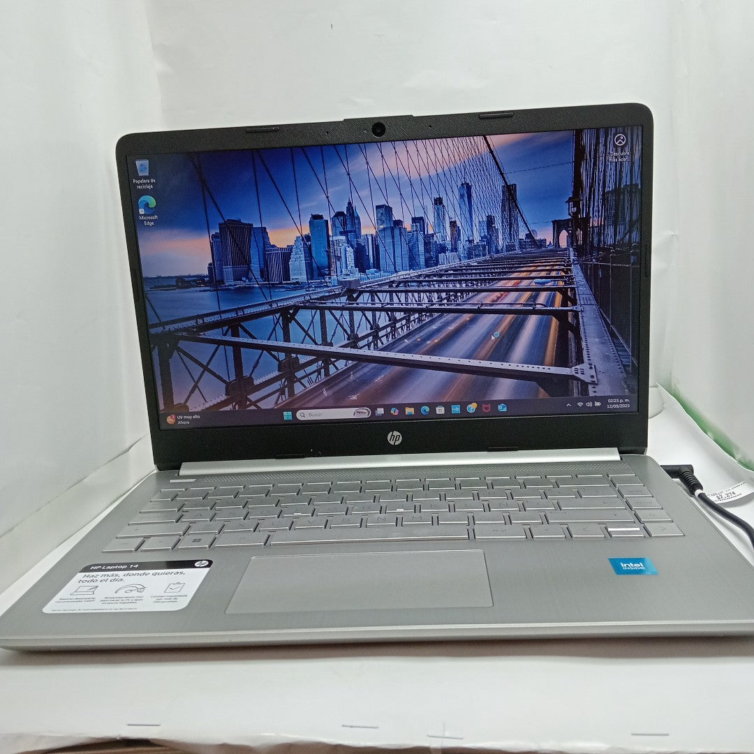 LAPTOP HP 15-FD0045LA (2024) 512 GB SSD 8 GB RAM