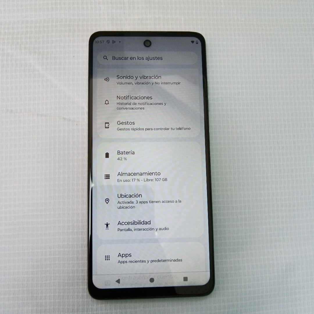 CELULAR MOTOROLA MOTO G24 XT2423-1 (2024) 128 GB 4 GB RAM (SEMINUEVO)