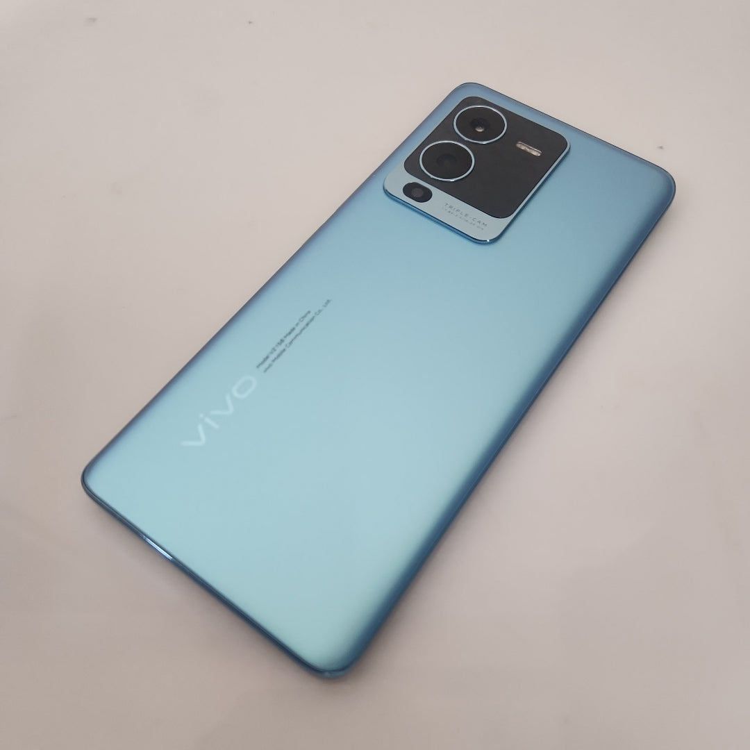 CELULAR VIVO V25 PRO V2158 256 GB 12 GB RAM (SEMINUEVO)