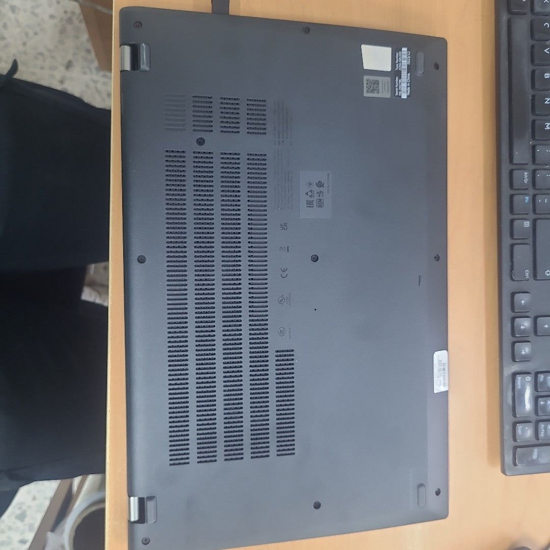 LAPTOP LENOVO THINKPAD L15 GEN 4 (2023) 1 TB SSD 32 GB RAM (SEMINUEVO)