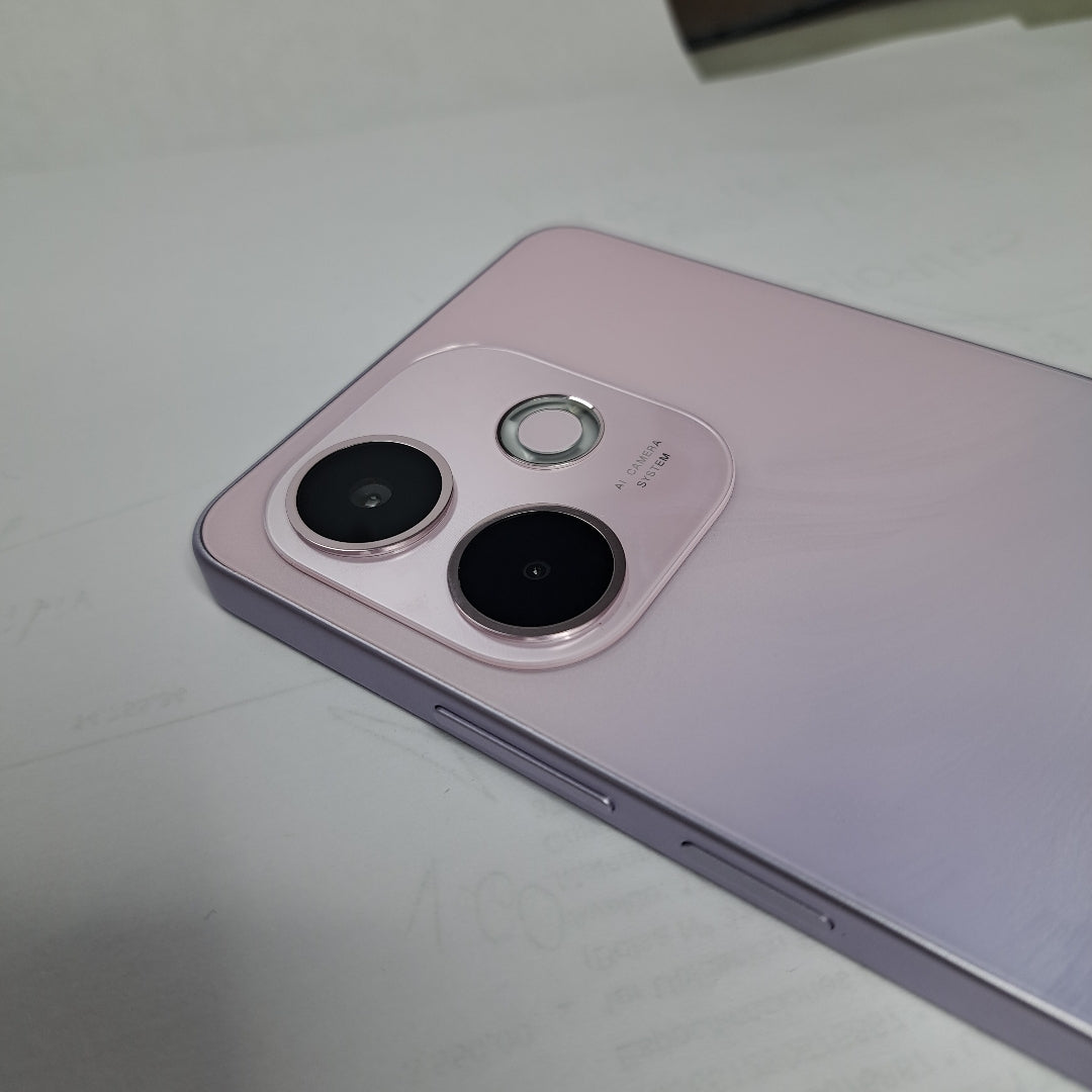 CELULAR OPPO  A5 PRO 5G CPH2695 (2025) 256 GB 8 GB RAM (SEMINUEVO)