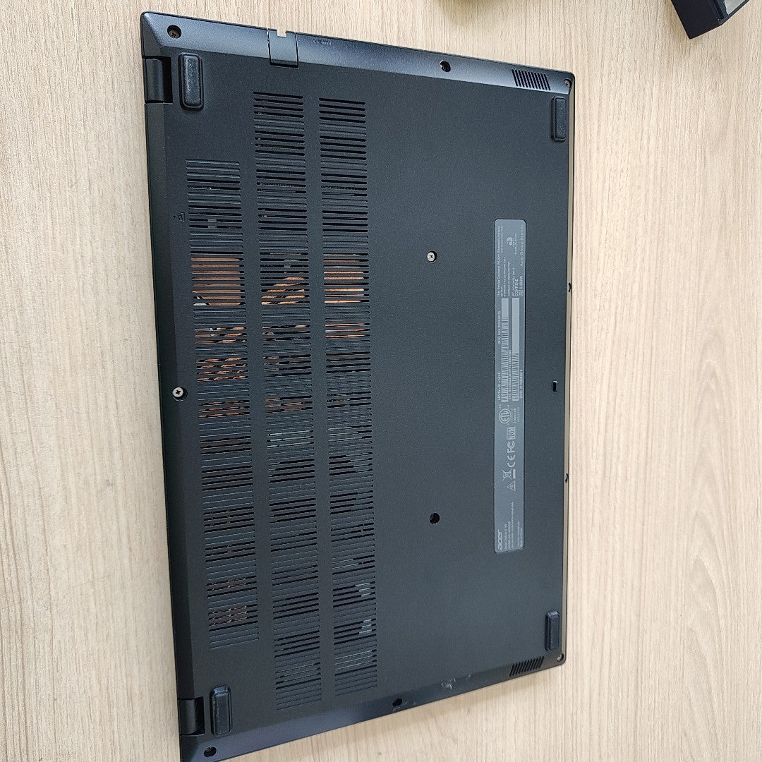 LAPTOP ACER NITRO V15 ANV15-51-59HC (2024) 512 GB SSD 8 GB RAM (SEMINUEVO)