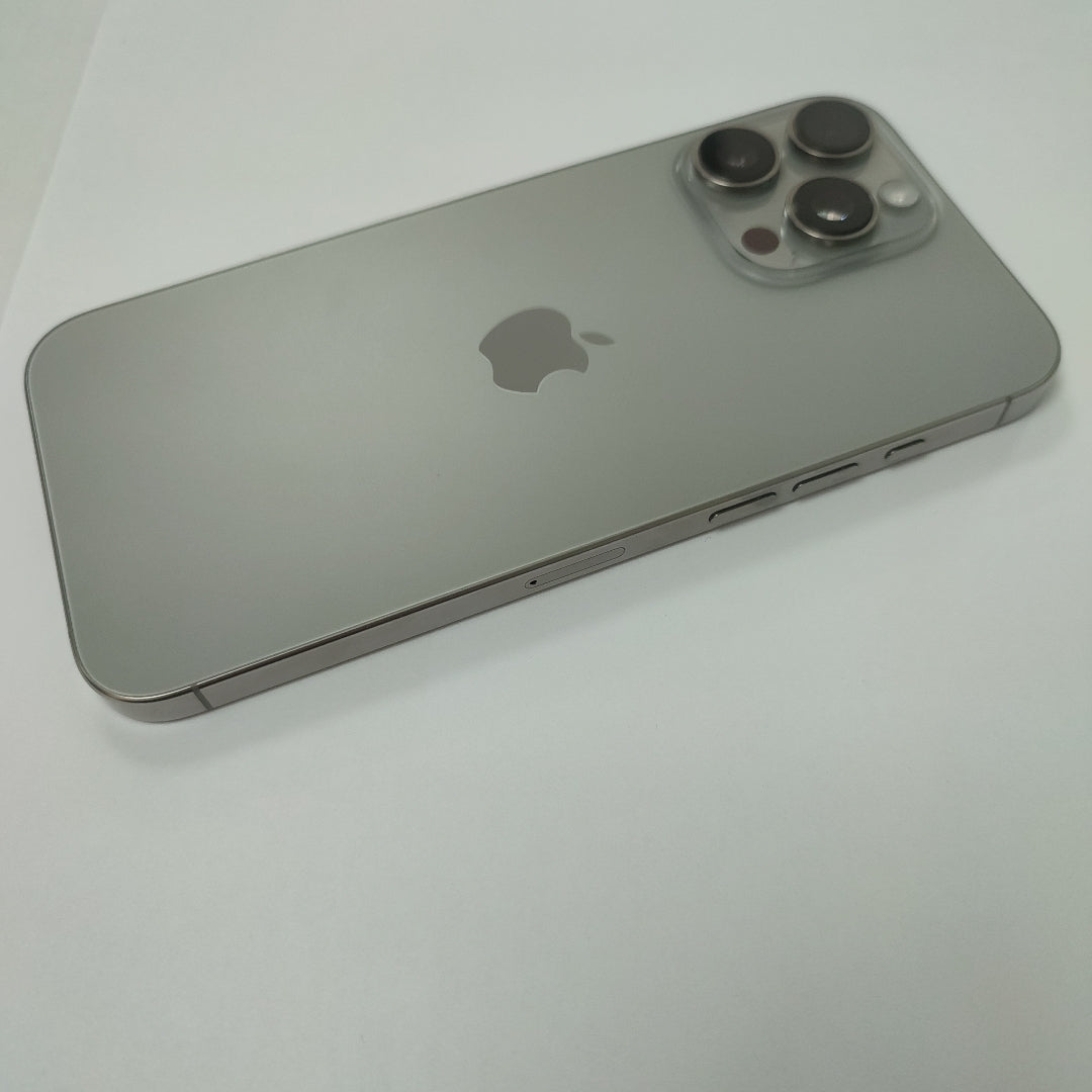 CELULAR APPLE IPHONE 16 PRO MAX A3295 (2024) 256 GB 8 GB RAM