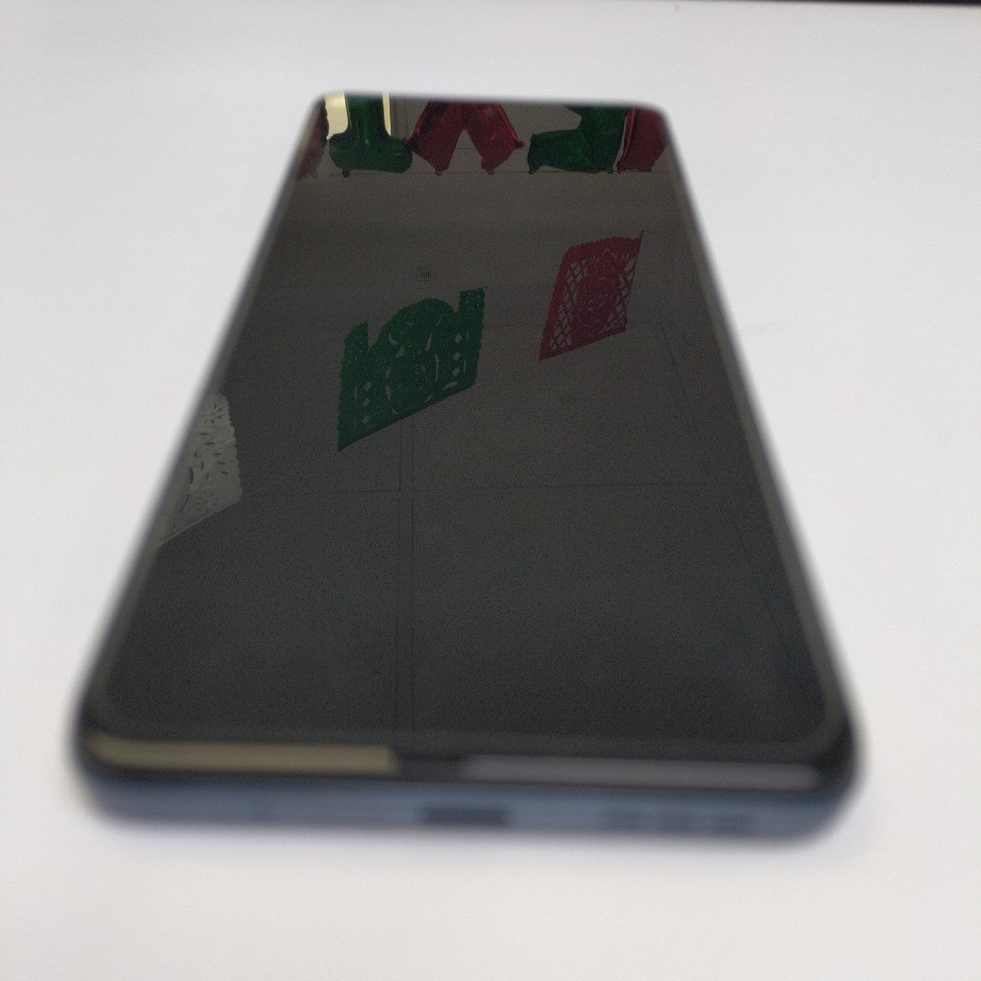 CELULAR MOTOROLA MOTO G24 POWER XT2425-1 (2024) 256 GB 8 GB RAM (SEMINUEVO)