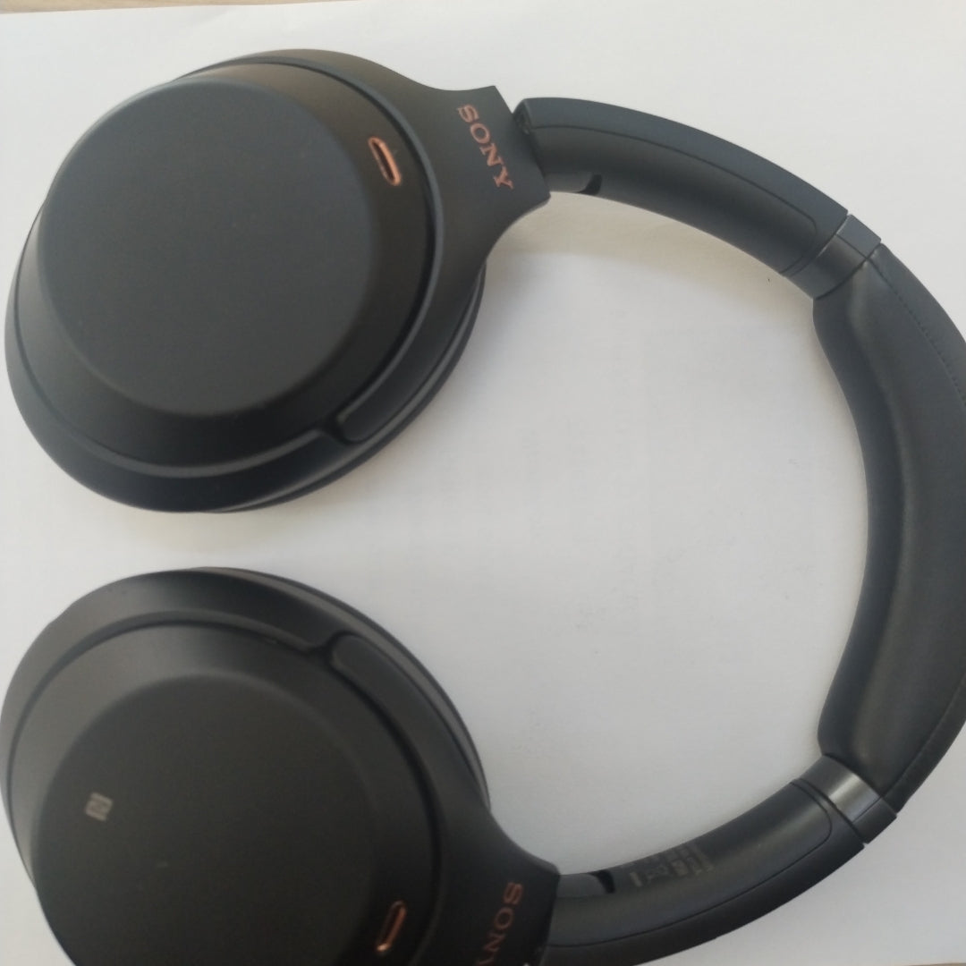 AUDIFONOS SONY WH-1000XM3 INALAMBRICO OVER EAR (SEMINUEVO)