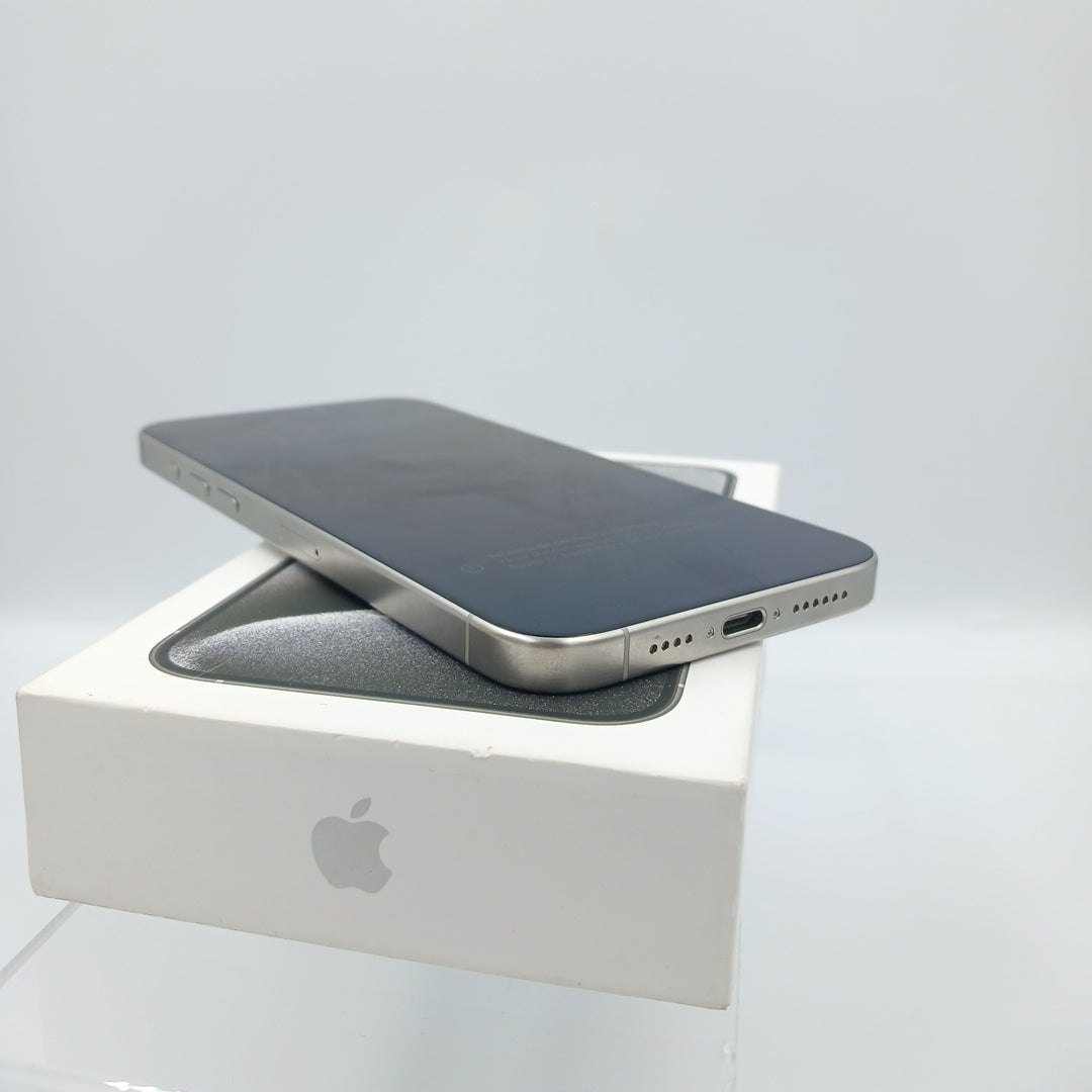 CELULAR APPLE IPHONE 15 PRO MAX A3105 (2023) 256 GB 8 GB RAM (SEMINUEVO)