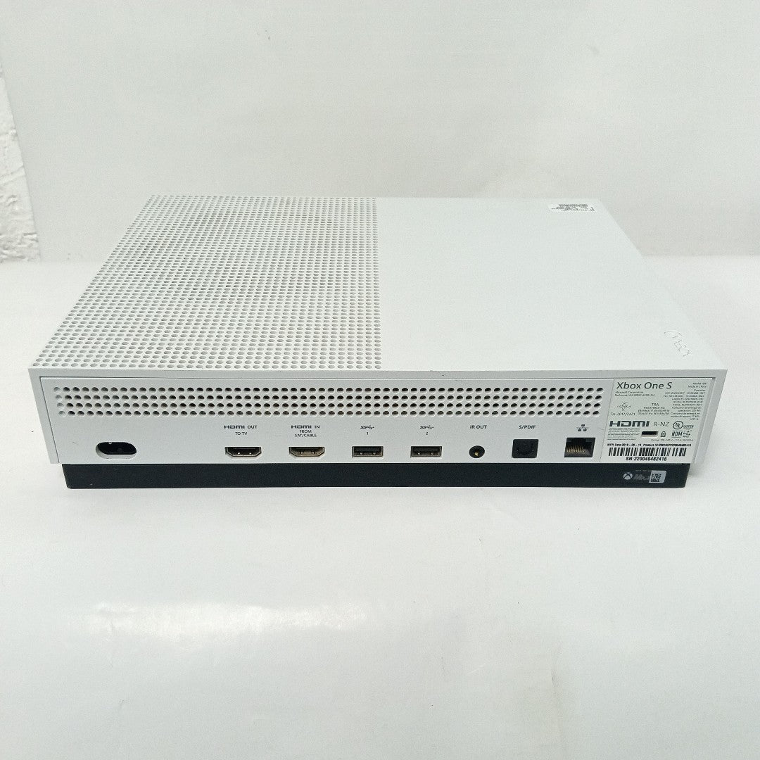 CONSOLA DE VIDEOJUEGO MICROSOFT XBOX ONE S 1 TB