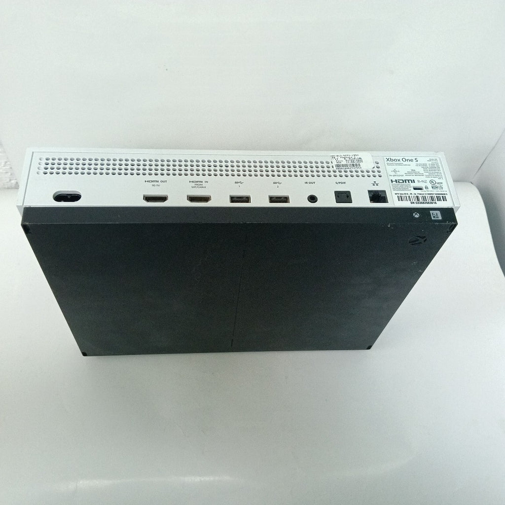 CONSOLA DE VIDEOJUEGO MICROSOFT XBOX ONE S 500 GB  (SEMINUEVO)