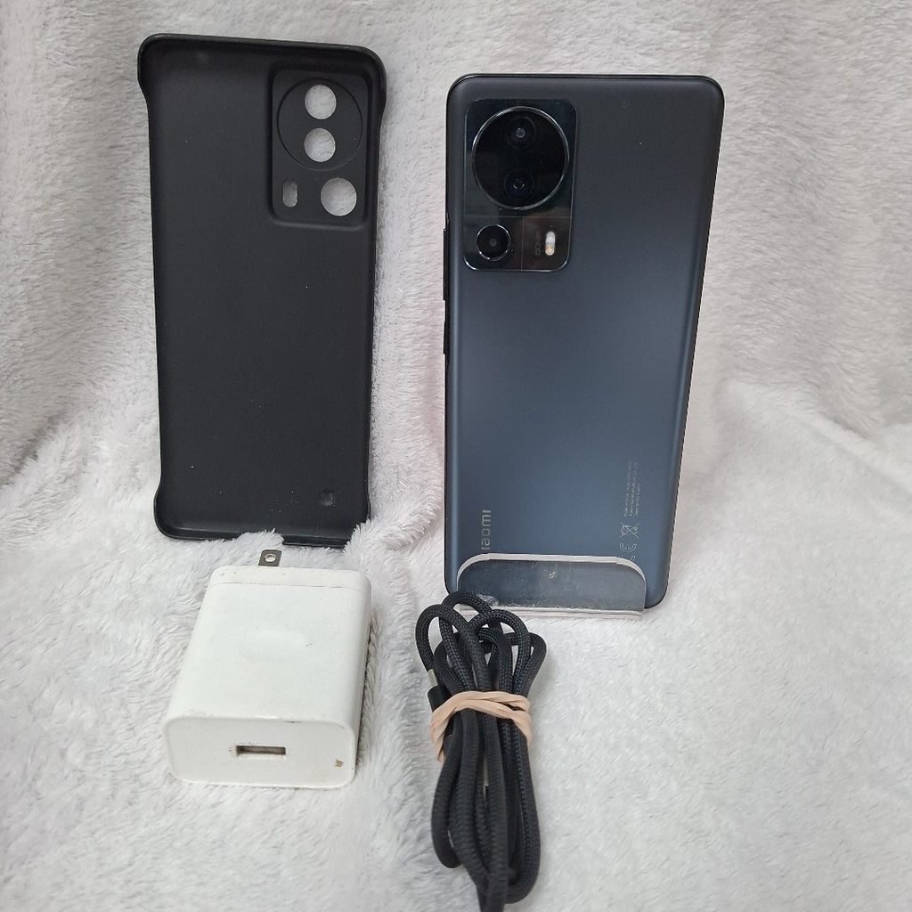 CELULAR XIAOMI 13 LITE 2210129SG (2023) 128 GB 8 GB RAM (SEMINUEVO)