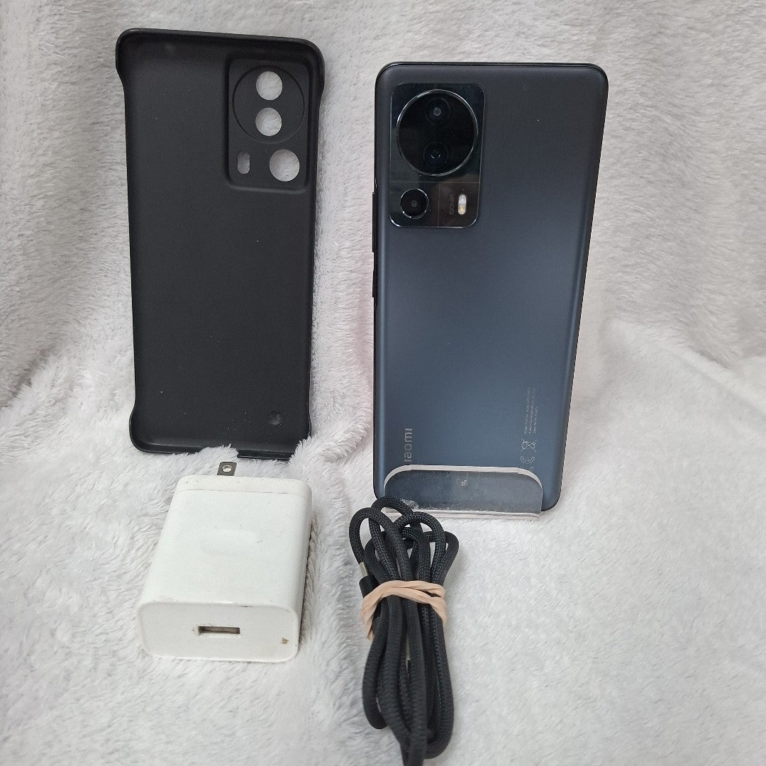 CELULAR XIAOMI 13 LITE 2210129SG (2023) 128 GB 8 GB RAM (SEMINUEVO)
