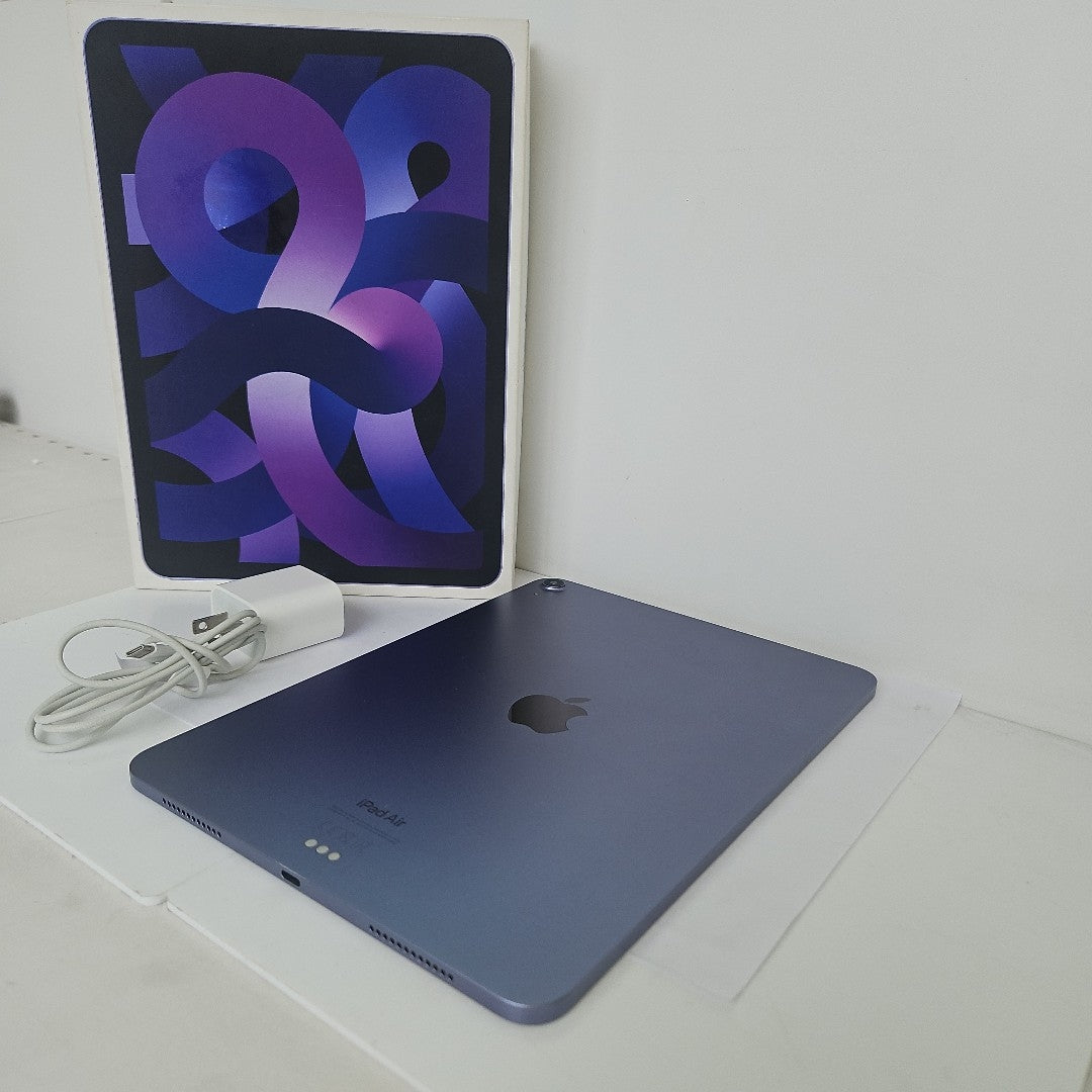TABLETA APPLE IPAD AIR 5 A2588 64 GB 8 GB RAM (SEMINUEVO)