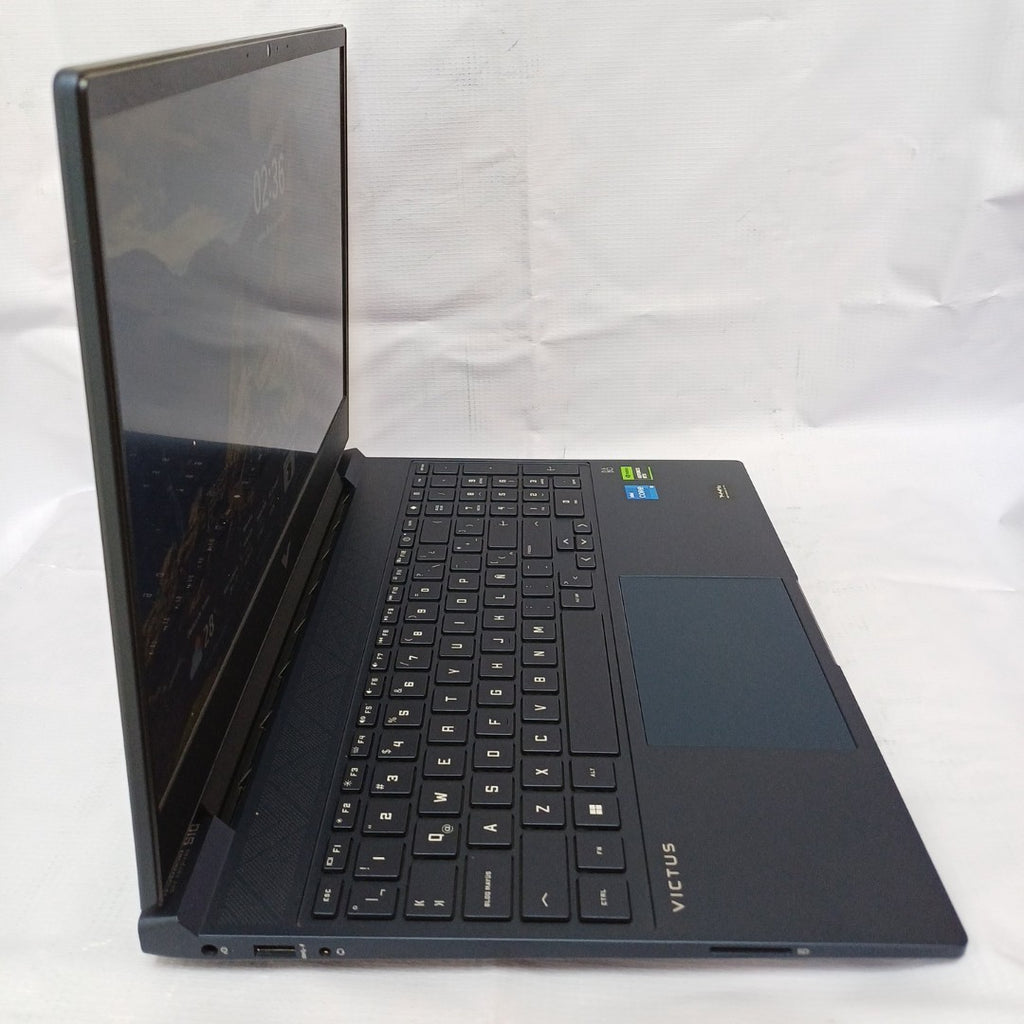 LAPTOP HP VICTUS 15-FA0021LA (2024) 512 GB SSD 8 GB RAM (SEMINUEVO)