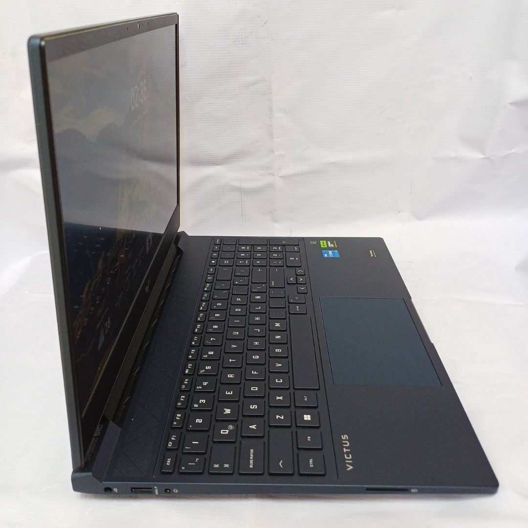 LAPTOP HP VICTUS 15-FA0021LA (2024) 512 GB SSD 8 GB RAM (SEMINUEVO)