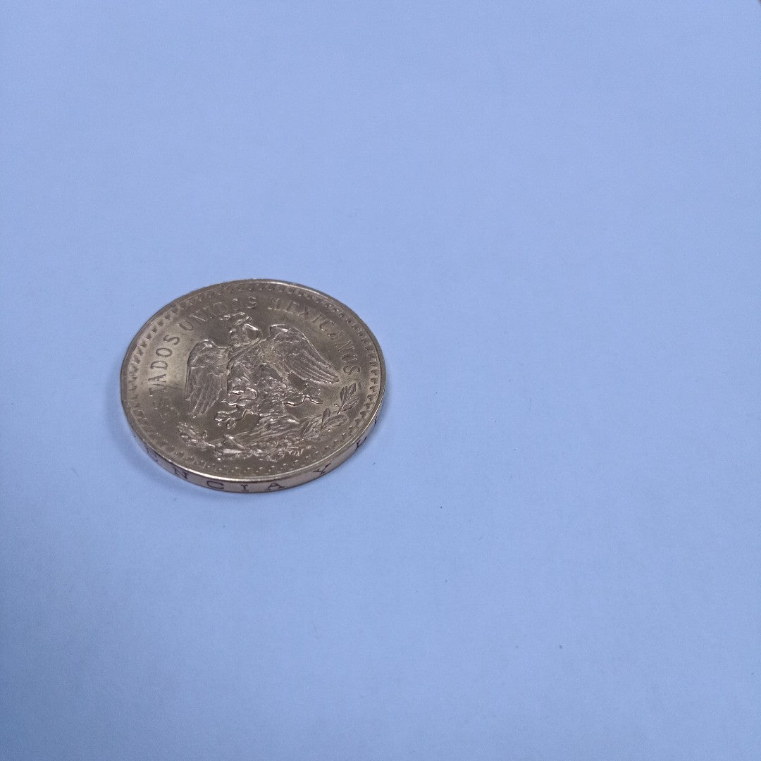 K1 41.7 GRMS - DESC. 0 GRAMOS - 21 K - AVALÚO 77311.8 * * IDENTIFICACIÓN MONEDA NOMINATIVA. * MONEDAS PESOS 50 PESO (SEMINUEVO)