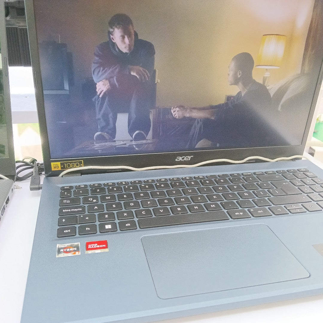 LAPTOP ACER ASPIRE 3 15 N23C3 (2023) 512 GB SSD 8 GB RAM (SEMINUEVO)