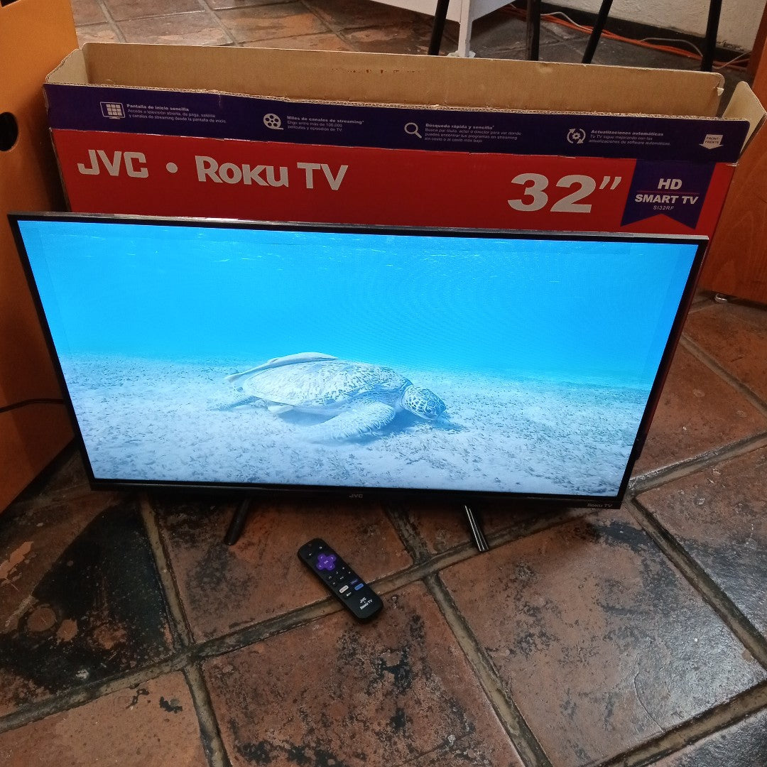 PANTALLA JVC SI32RF (2024) 32" LED HD (SEMINUEVO)