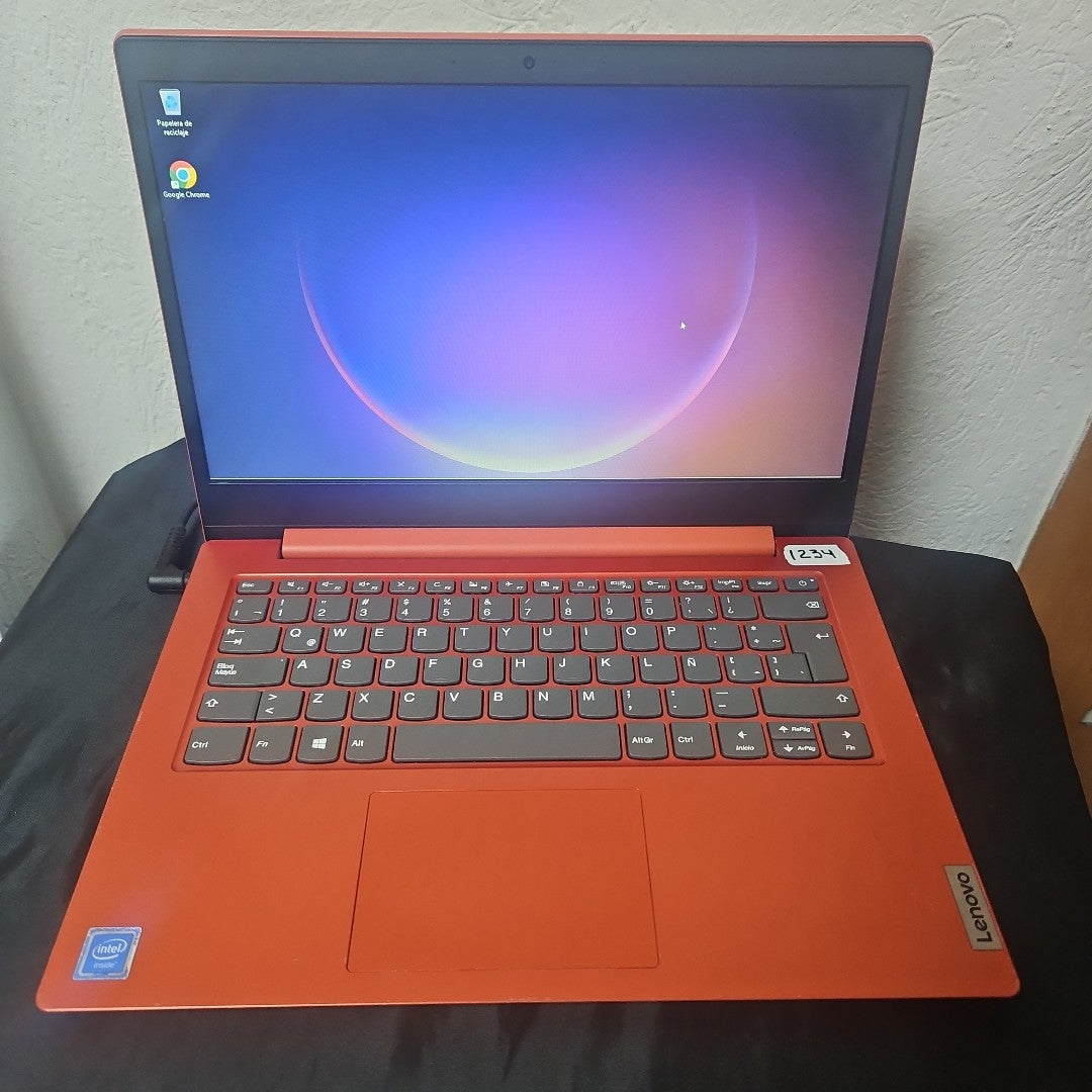 LAPTOP LENOVO IDEAPAD 1 14IGL05 (2022) 64 GB SSD 4 GB RAM (SEMINUEVO)