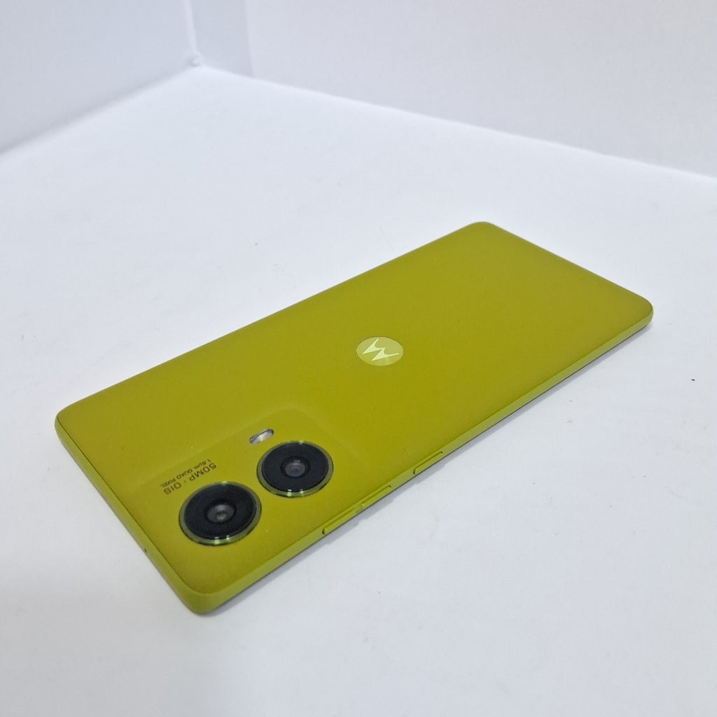 CELULAR MOTOROLA MOTO G85 5G XT2427-1 256 GB 8 GB RAM (SEMINUEVO)