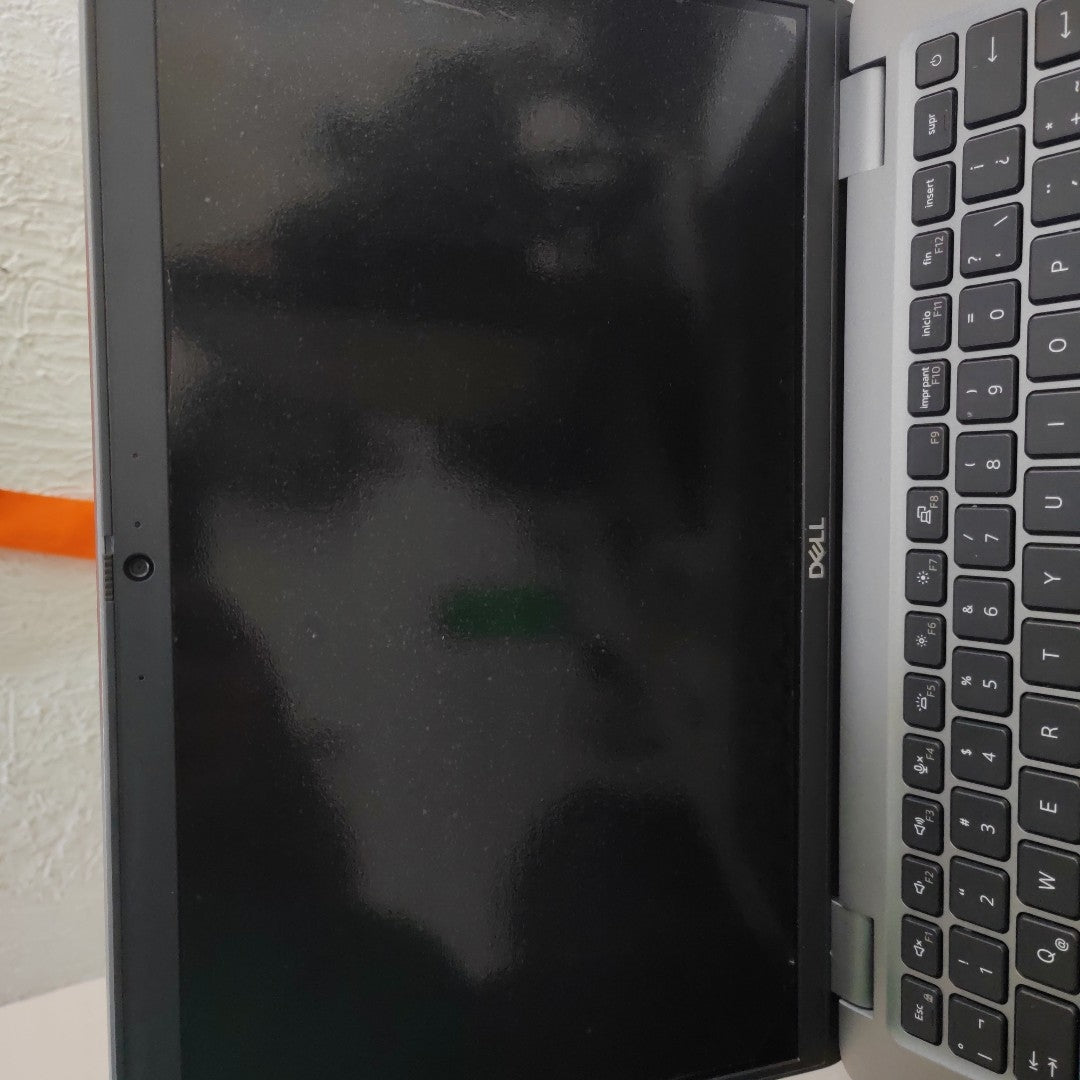 LAPTOP DELL LATITUDE 5450 (2024) 512 GB SSD 16 GB RAM (SEMINUEVO)