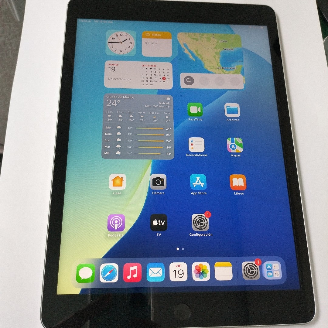 TABLETA APPLE IPAD 9 A2602 64 GB 3 GB RAM (SEMINUEVO)