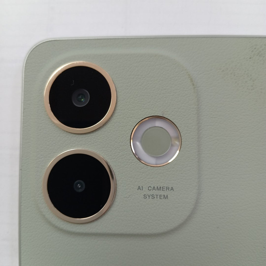 CELULAR OPPO  A5 PRO CPH2711 (2025) 256 GB 8 GB RAM (SEMINUEVO)