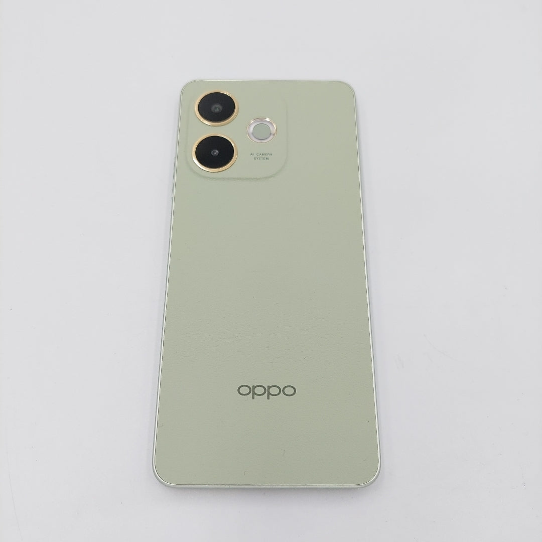 CELULAR OPPO  A5 PRO CPH2711 (2025) 256 GB 8 GB RAM (SEMINUEVO)