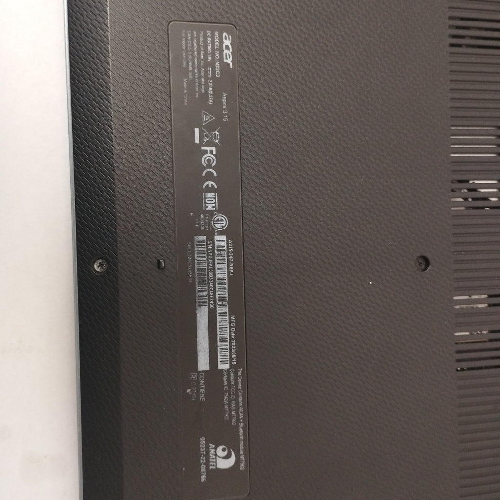 LAPTOP ACER ASPIRE 3 15 N23C3 (2023) 512 GB SSD 8 GB RAM (SEMINUEVO)