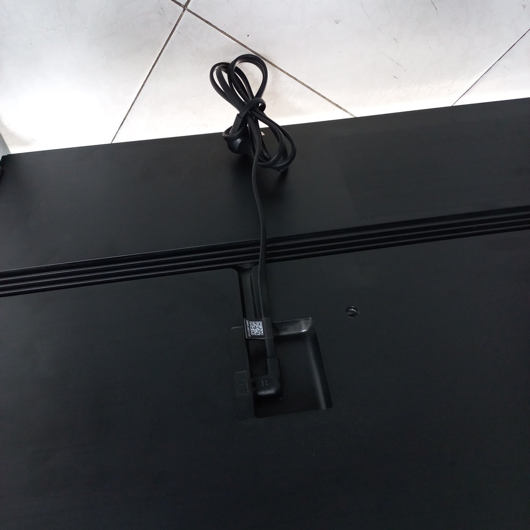 PANTALLA SAMSUNG UN65DU8000F(2024) 65" LED UHD 4K (SEMINUEVO)