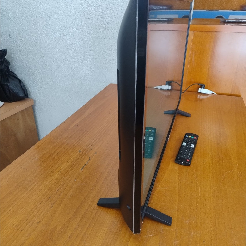 PANTALLA LG 32LQ630BPSA (2022) 32" LED HD (SEMINUEVO)
