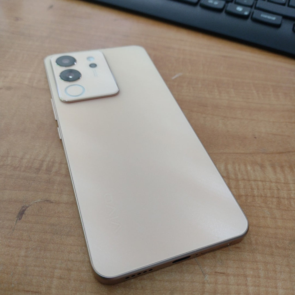 CELULAR VIVO V30 LITE V2314 (2023) 256 GB 12 GB RAM (SEMINUEVO)