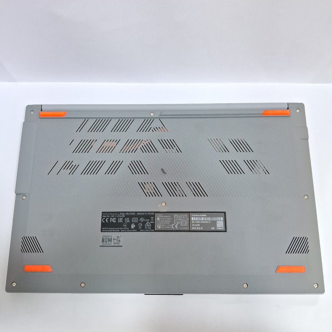 LAPTOP ASUS VIVOBOOK GO 15 E1504GA-NJ469W (2025) 512 GB SSD 8 GB RAM (SEMINUEVO)