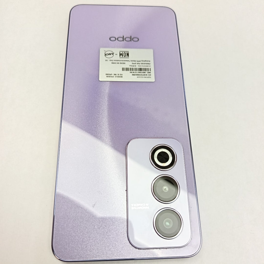 CELULAR OPPO  A80 5G CPH2639 (2024) 256 GB 8 GB RAM (SEMINUEVO)