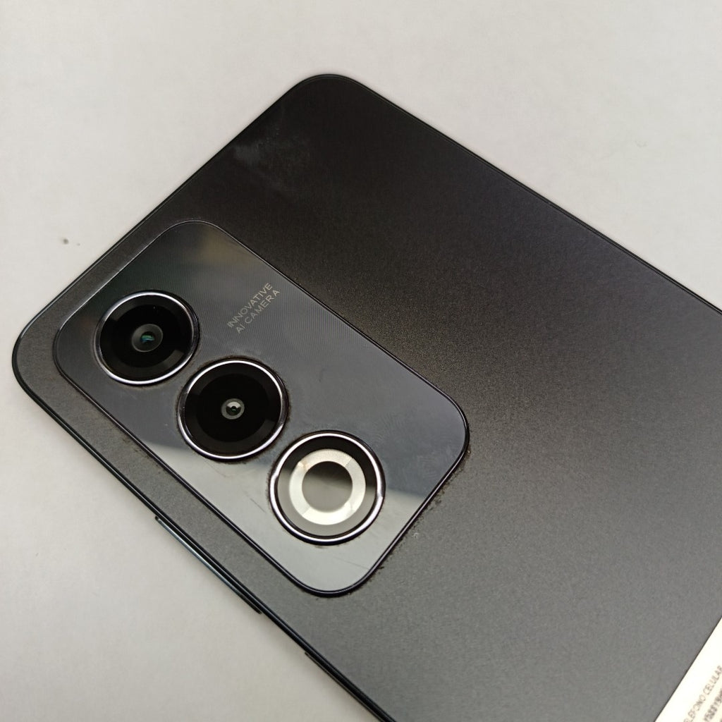 CELULAR OPPO  A80 5G CPH2639 (2024) 256 GB 8 GB RAM (SEMINUEVO)