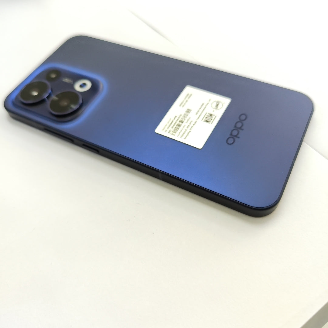 CELULAR OPPO  RENO13 5G CPH2689 (2024) 512 GB 12 GB RAM (SEMINUEVO)