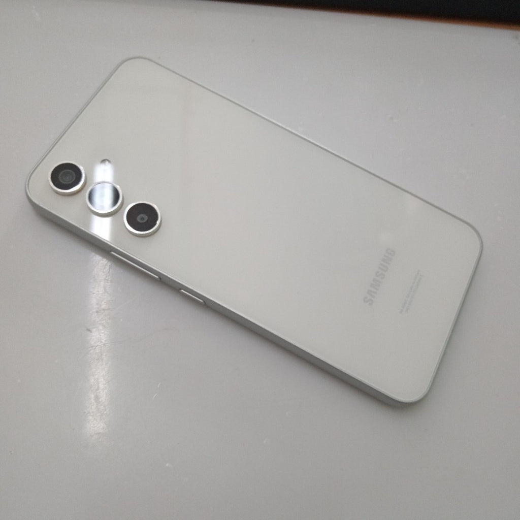 CELULAR SAMSUNG GALAXY A54 5G SM-A546E 128 GB 8 GB RAM (SEMINUEVO)