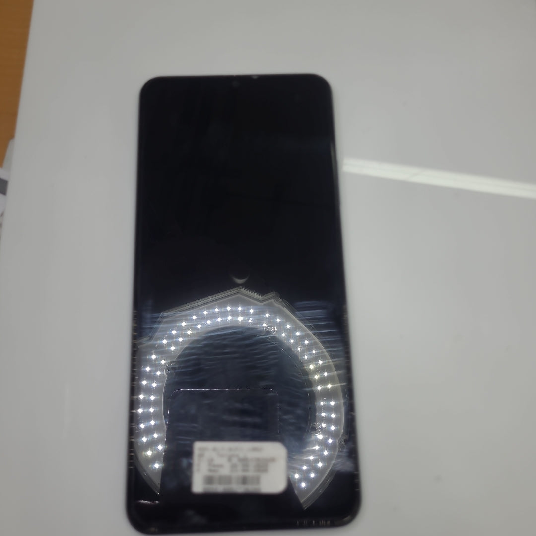 CELULAR REALME C63 RMX3939 (2024) 256 GB 8 GB RAM (SEMINUEVO)