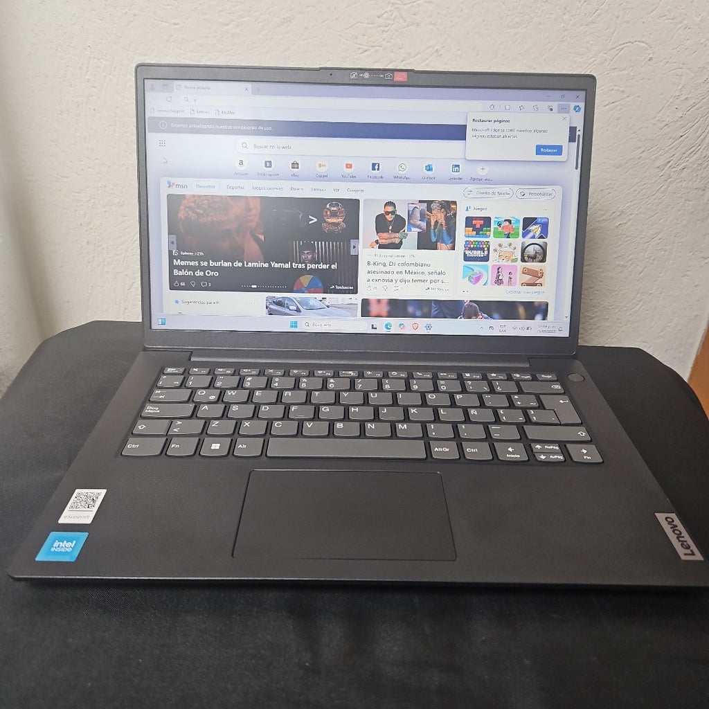 LAPTOP LENOVO V14 G2 IJL (2023) 256 GB SSD 4 GB RAM (SEMINUEVO)