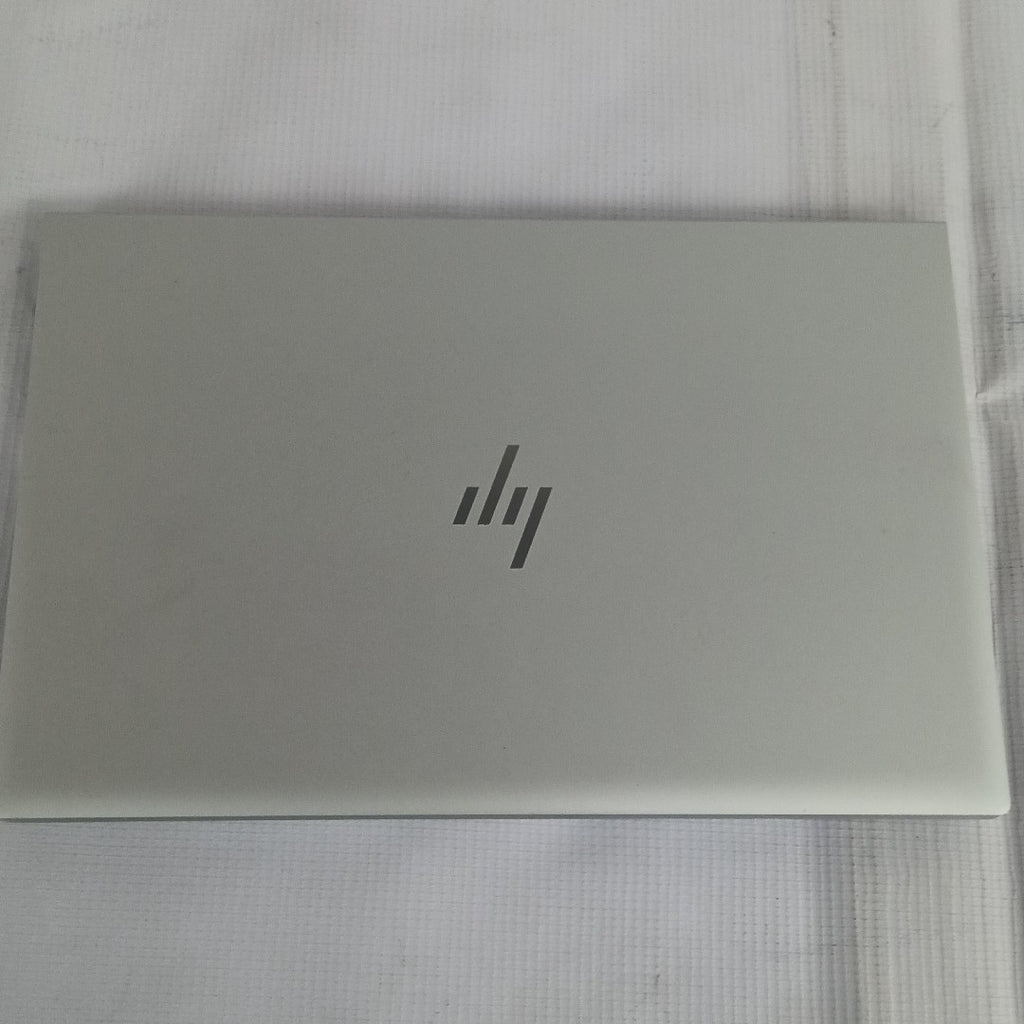 LAPTOP HP ELITEBOOK 840 G8 (2022) 512 GB SSD 16 GB RAM (SEMINUEVO)