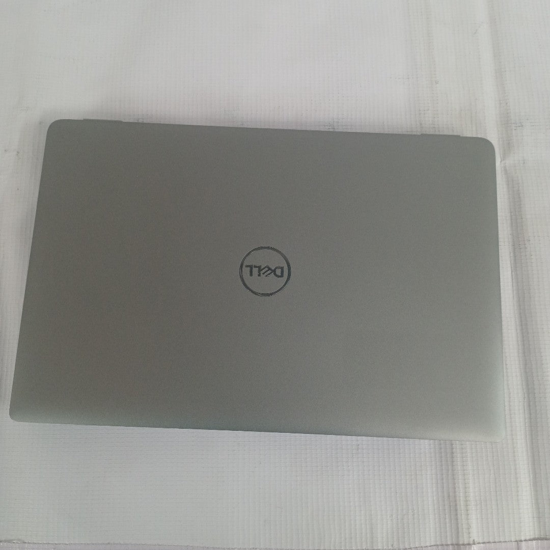 LAPTOP DELL LATITUDE 5440 (2023) 256 GB SSD 16 GB RAM (SEMINUEVO)