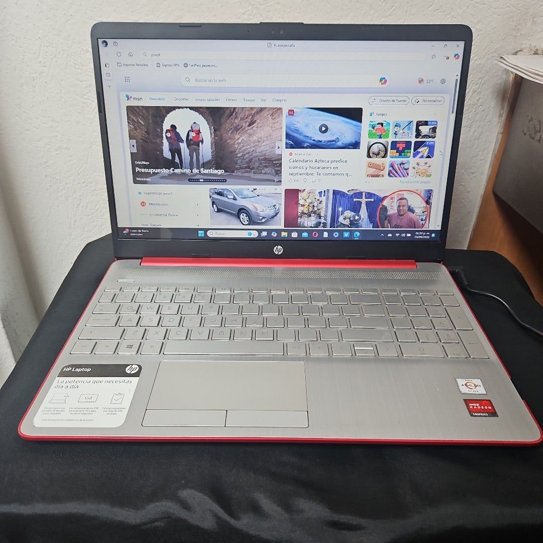 LAPTOP HP 15-GW0031LA (2021) 512 GB SSD 8 GB RAM (SEMINUEVO)